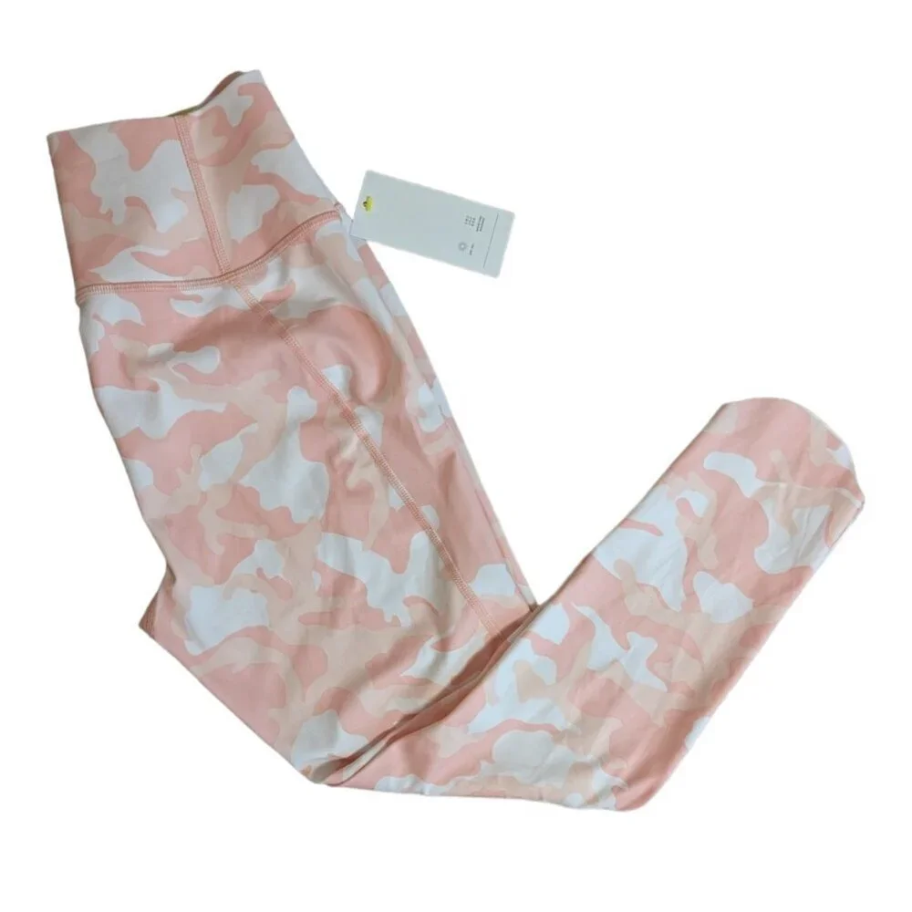All in Motion Girls Peach Camo High Rise Capri Leggings XL